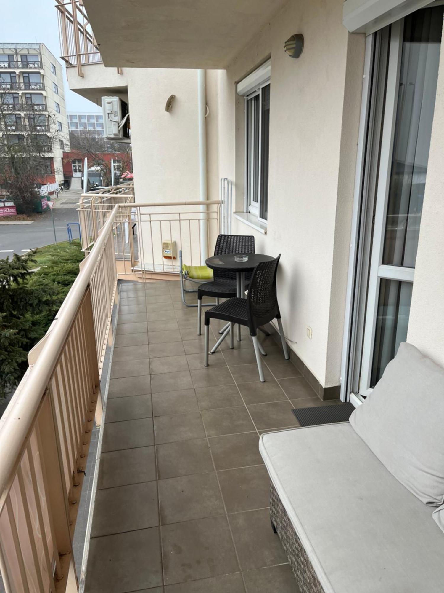 Brookforest Apartman Hajduszoboszlo Bagian luar foto