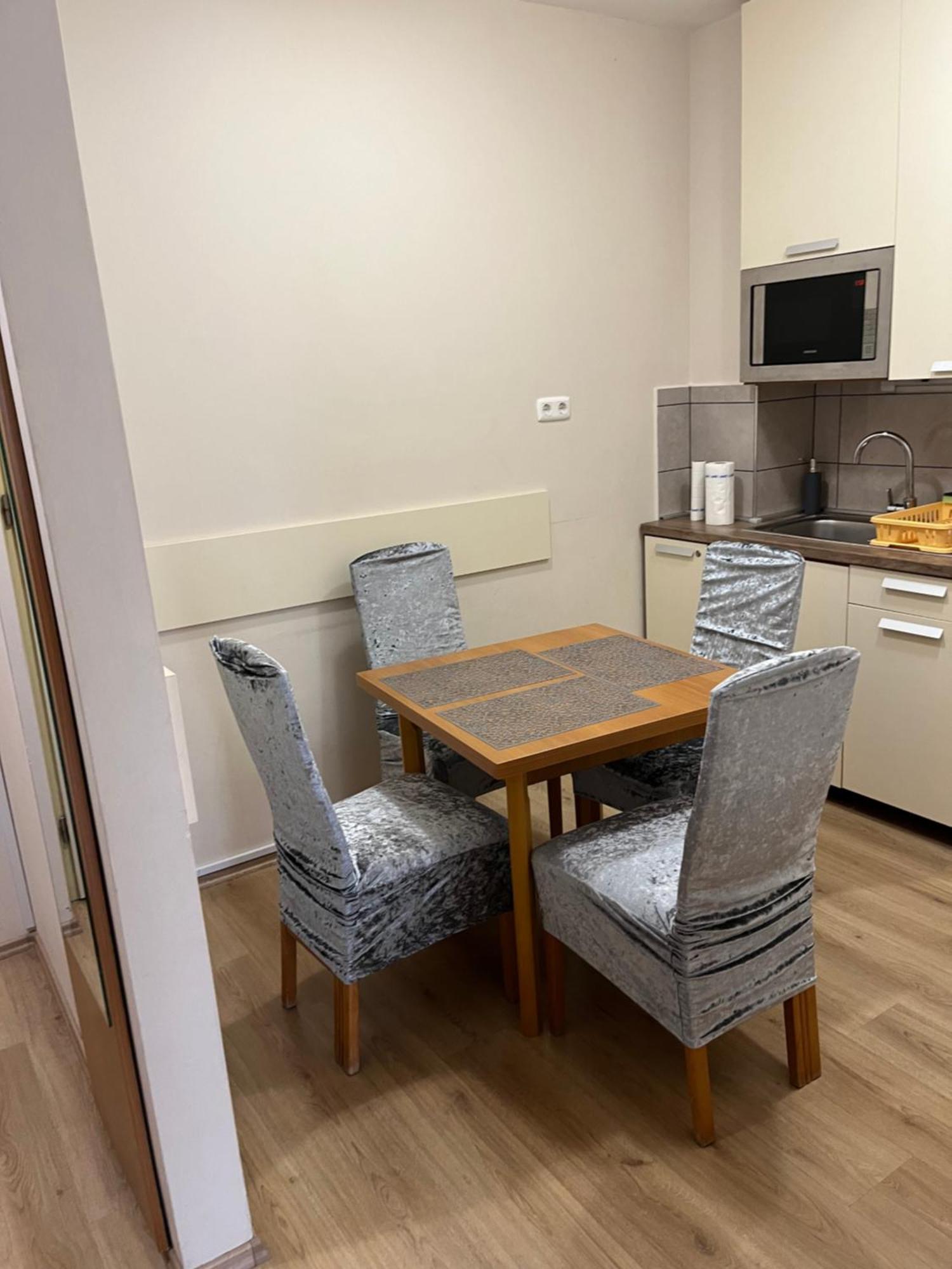 Brookforest Apartman Hajduszoboszlo Bagian luar foto