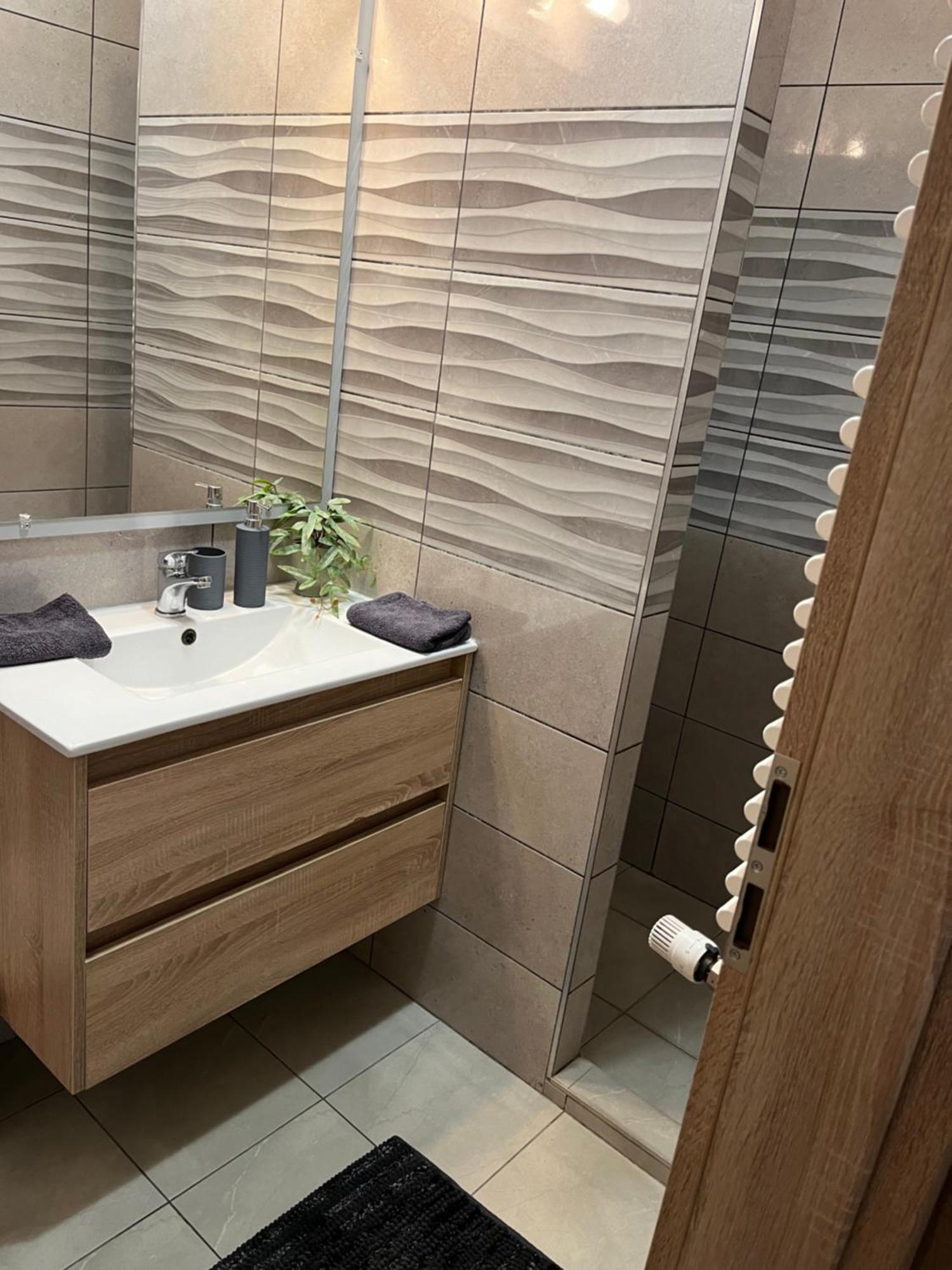 Brookforest Apartman Hajduszoboszlo Bagian luar foto